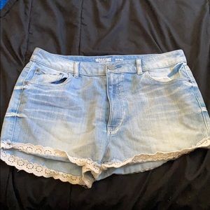 “High rise” Jean shorts